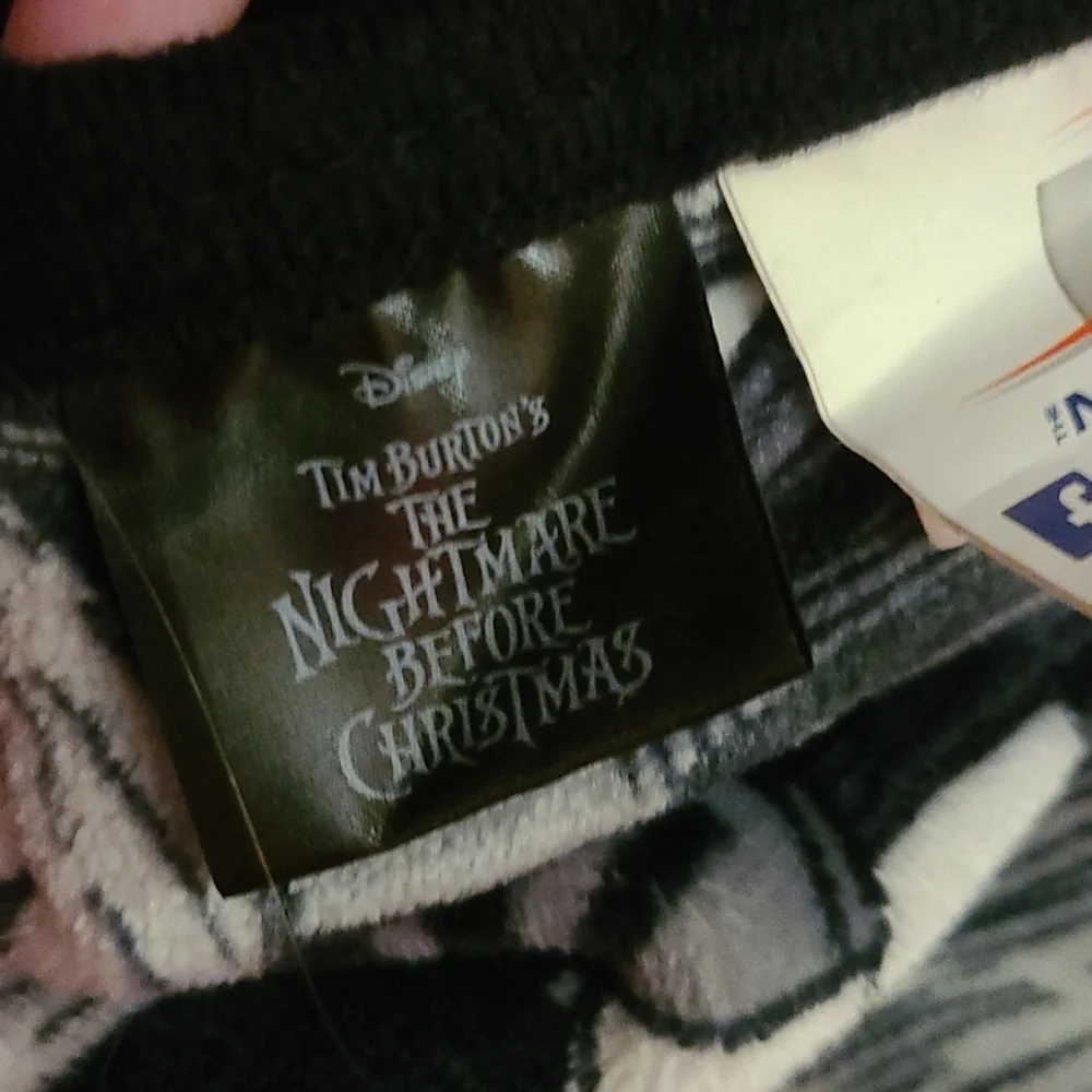 Nightmare Before Christmas blanket - Picture 3 of 5